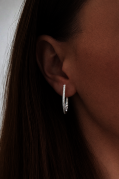 Stříbrné visací náušnice se zirkony franc. zapínání